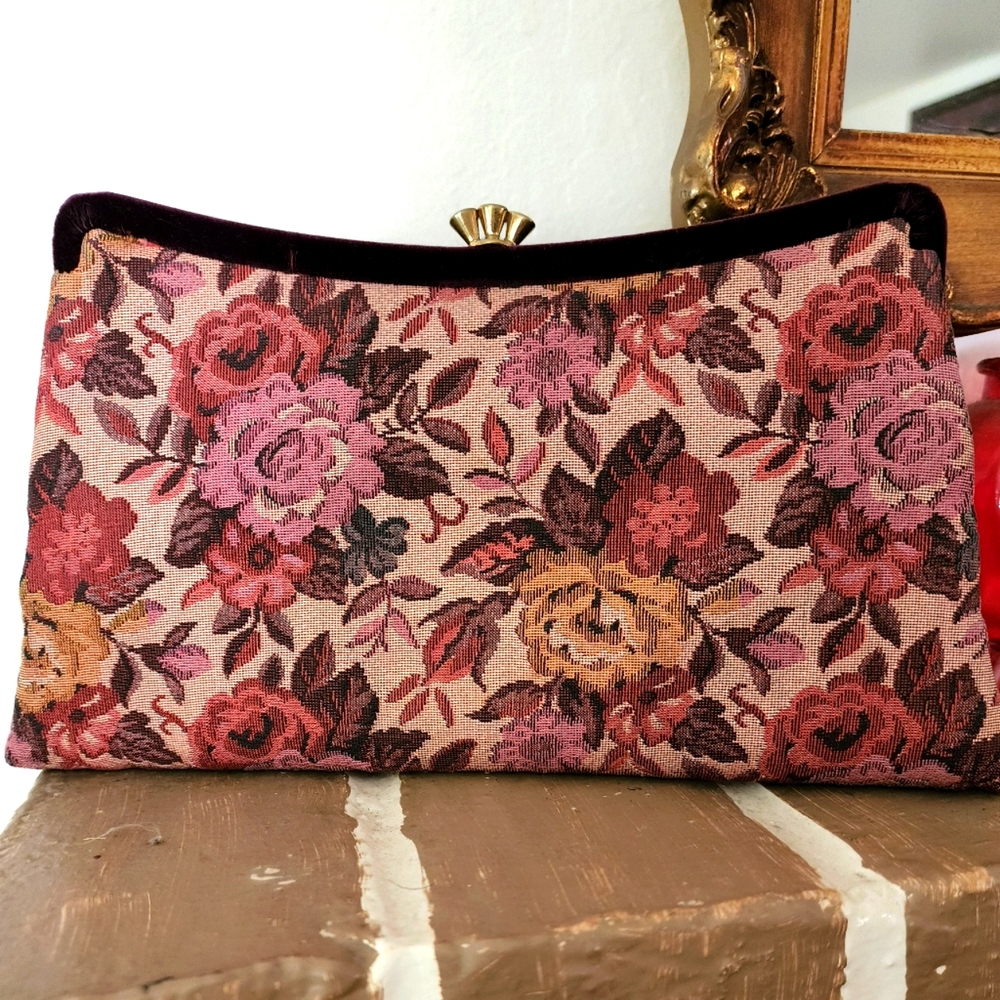 Vintage Floral Clutch